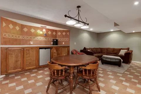 2710 Kaisner, Bloomington, IL 61704 photo 28