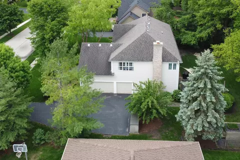 View/Area - 1156 Vineyard Dr, Gurnee, IL 60031 photo 3 of 4