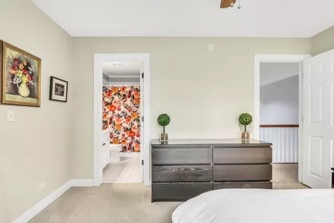 Bedroom - 1156 Vineyard Dr, Gurnee, IL 60031 photo 4 of 6