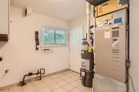 Other - 581 Hillcrest Ct, Hoffman Estates, IL 60169 photo 2 of 5
