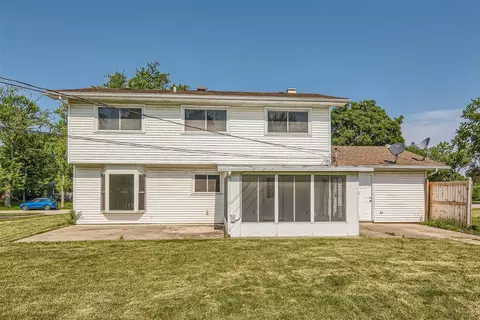 Other - 581 Hillcrest Ct, Hoffman Estates, IL 60169 photo 4 of 5