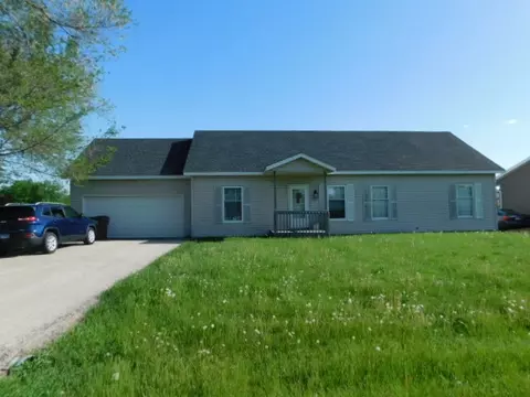 501 Brentwood Rd, Machesney Park, IL 61115