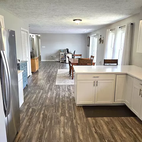 Kitchen - 105 S Delane Dr, Heyworth, IL 61745 photo 2 of 3