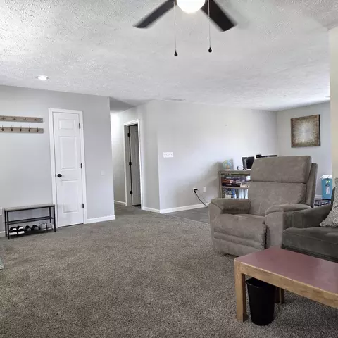 Other - 105 S Delane Dr, Heyworth, IL 61745 photo 2 of 11