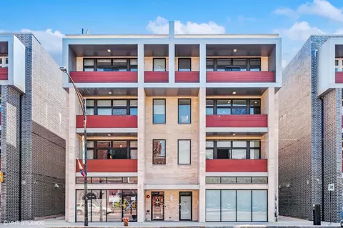 2831 N Halsted St #3S, Chicago, IL 60657