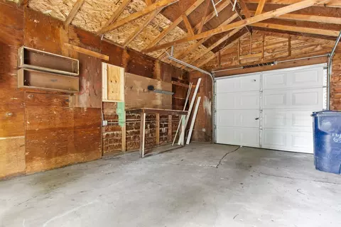 Other - 669 Ludlow Ave, Elgin, IL 60120 photo 3 of 4