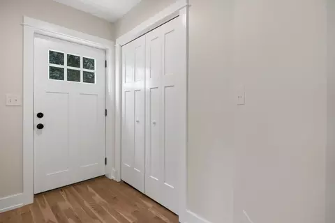 Entry Way - 669 Ludlow Ave, Elgin, IL 60120 photo 1 of 2