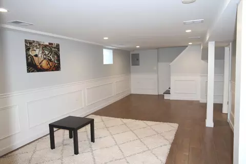 9039 S Drexel Ave, Chicago, IL 60619 photo 15