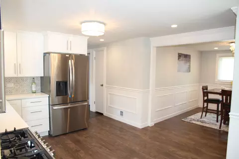 9039 S Drexel Ave, Chicago, IL 60619 photo 7
