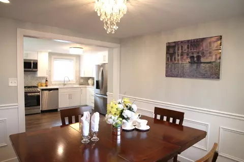 9039 S Drexel Ave, Chicago, IL 60619 photo 18