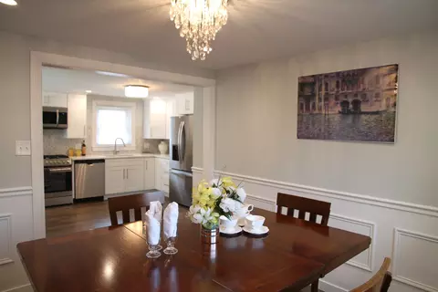 9039 S Drexel Ave, Chicago, IL 60619 photo 11
