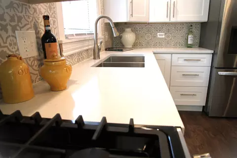 9039 S Drexel Ave, Chicago, IL 60619 photo 20