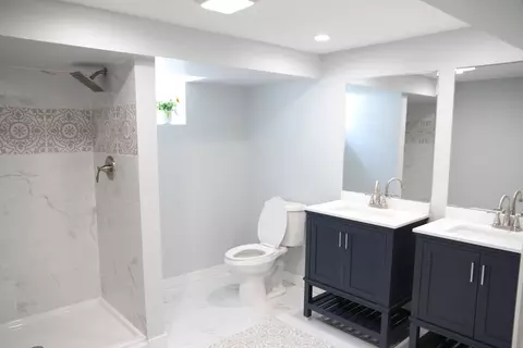 9039 S Drexel Ave, Chicago, IL 60619 photo 13