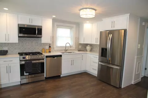 9039 S Drexel Ave, Chicago, IL 60619 photo 10