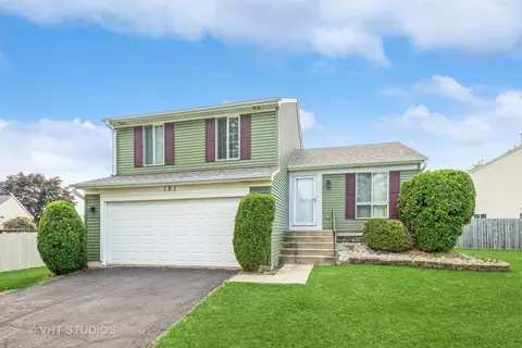 121 Filbert Dr, Streamwood, IL 60107