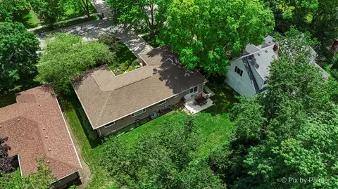 View/Area - 1000 Chippewa Dr, Elgin, IL 60120 photo 2 of 7