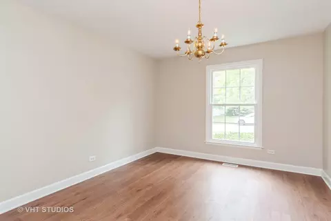 1665 Apache Dr, Naperville, IL 60563 photo 6