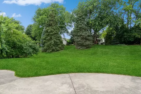 1665 Apache Dr, Naperville, IL 60563 photo 18