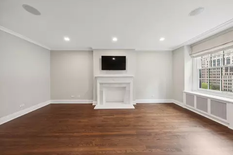 210 E Pearson St #9C, Chicago, IL 60611 photo 6