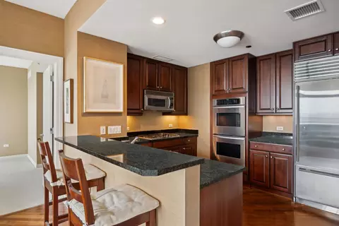 21 E Huron St #3501, Chicago, IL 60611 photo 4