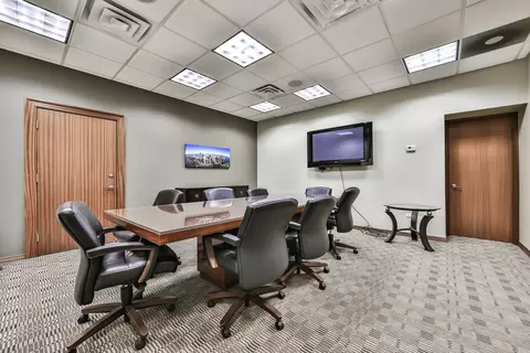 111 E Chestnut St #26B, Chicago, IL 60611 photo 24