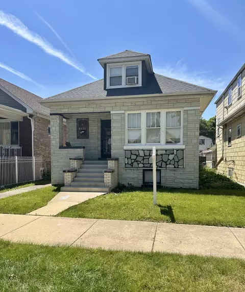 2646 N Marmora Ave, Chicago, IL 60639