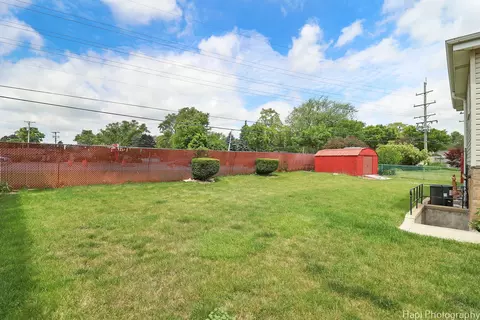 842 Timothy Ln, Des Plaines, IL 60016 photo 26