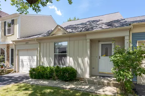 1482 N Gatewood Ave, Palatine, IL 60067