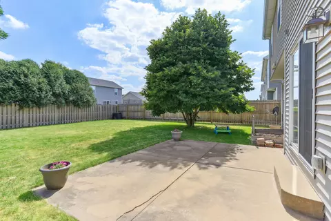 Exterior - 409 Bluestem Dr, Savoy, IL 61874 photo 3 of 9