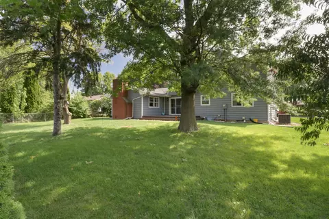 Exterior - 107 Hammitt Dr, Normal, IL 61761 photo 7 of 9
