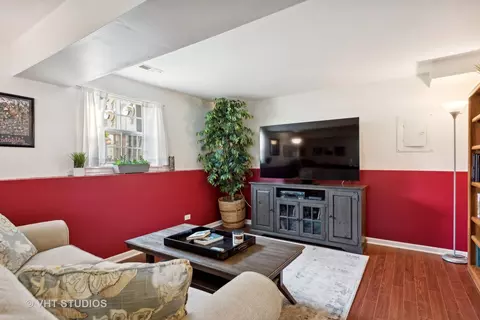 Living - 1651 Timber Trl, Wheaton, IL 60189 photo 3 of 4