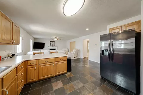1212 Ogelthorpe Ave, Normal, IL 61761 photo 17