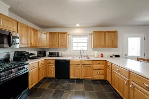 1212 Ogelthorpe Ave, Normal, IL 61761 photo 16
