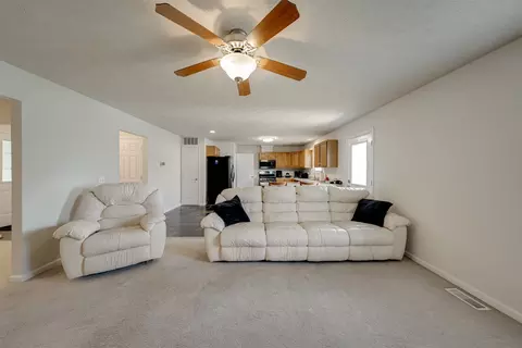 1212 Ogelthorpe Ave, Normal, IL 61761 photo 13