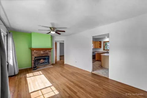 1022 Hanley St, Mchenry, IL 60050 photo 5