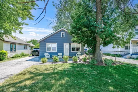 8853 Central Ave, Oak Lawn, IL 60453