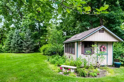 Exterior - 1306 E Grove St, Bloomington, IL 61701 photo 17 of 18
