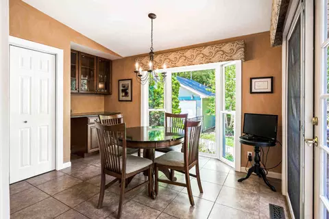 Dining - 1306 E Grove St, Bloomington, IL 61701 photo 5 of 5