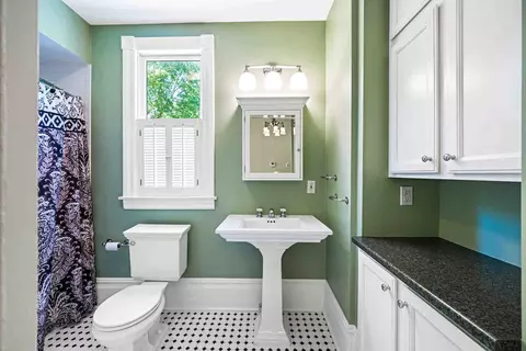 Bath - 1306 E Grove St, Bloomington, IL 61701 photo 4 of 4
