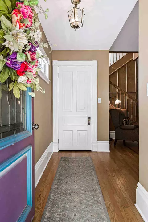 Entry Way - 1306 E Grove St, Bloomington, IL 61701 photo 1 of 6