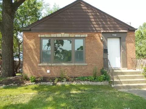 5340 W 93rd St, Oak Lawn, IL 60453