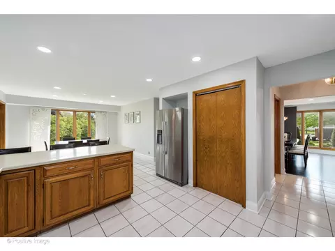3304 Springdale Ave, Glenview, IL 60025 photo 13