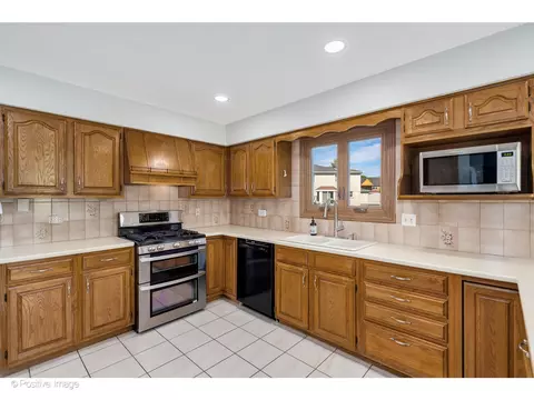 3304 Springdale Ave, Glenview, IL 60025 photo 12
