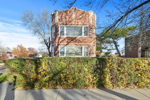 1759 N Oak Park Ave, Chicago, IL 60707