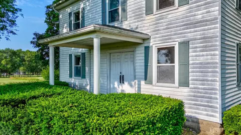 Exterior - 2991 E 2150th Rd, Ottawa, IL 61350 photo 2 of 5