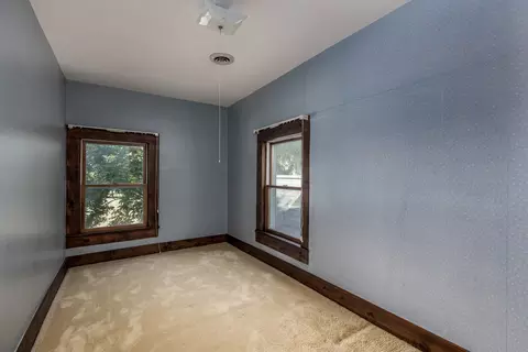 Bedroom - 2991 E 2150th Rd, Ottawa, IL 61350 photo 3 of 4