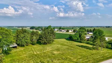 View/Area - 2991 E 2150th Rd, Ottawa, IL 61350 photo 2 of 5