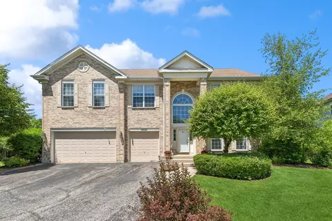 18936 W North Woodale Trl, Lake Villa, IL 60046