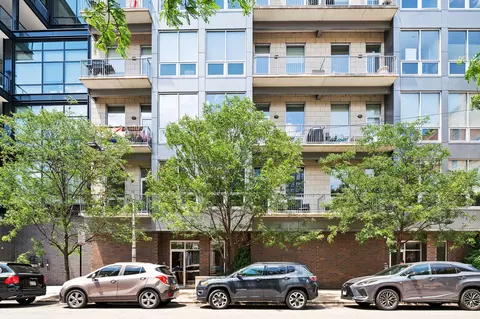16 N Carpenter St #2S, Chicago, IL 60607