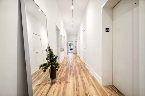16 N Carpenter St #2S, Chicago, IL 60607 photo 10